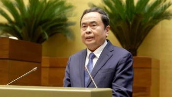 hoan thien the che song song voi thi hanh nghiem minh phap luat