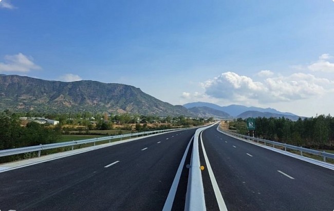 Hoàn thành nhiệm vụ cả nước có 3.000 km đường bộ cao tốc trong năm 2025