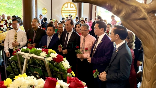 Kỷ niệm 135 năm ngày sinh Chủ tịch Hồ Chí Minh tại Thái Lan