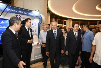 tan a dai thanh vinh du gop mat tai hoi nghi toan quoc ve phat trien kinh te tu nhan