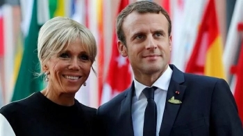 tong thong phap emmanuel macron va phu nhan sap tham viet nam