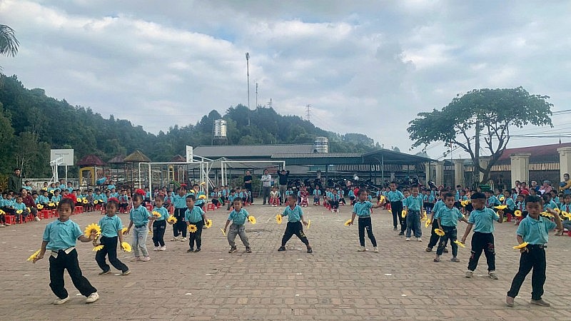 Nơi chắp cánh ước mơ cho học trò vùng khó Điện Biên