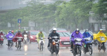Thời tiết hôm nay (23/5): Bắc Bộ có mưa rất to cục bộ