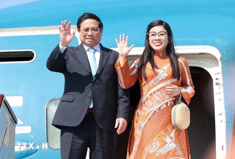 Thủ tướng Phạm Minh Chính và Phu nhân. (Ảnh: TTXVN)
