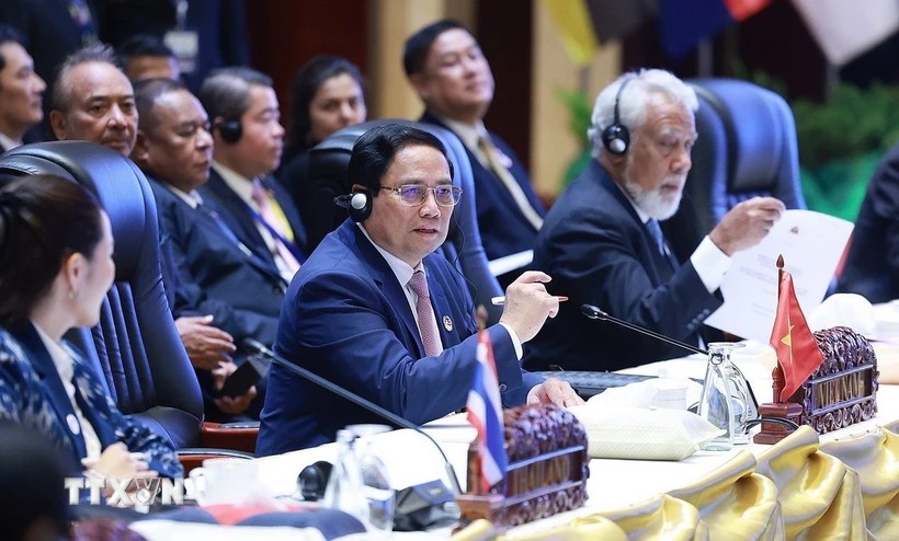 Thủ tướng Phạm Minh Chính phát biểu tại Phiên toàn thể Hội nghị Cấp cao ASEAN lần thứ 44, tại Vientiane (Lào) hồi tháng 10 năm ngoái. (Ảnh: TTXVN)