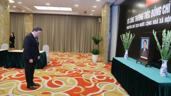 Bạn bè quốc tế chia buồn nguyên Chủ tịch Trần Đức Lương từ trần