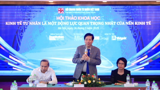 Khẩn trương tháo gỡ rào cản, phát huy động lực kinh tế tư nhân