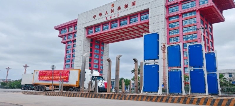 Việt Nam xuất khẩu lô sầu riêng đông lạnh đầu tiên sang Trung Quốc