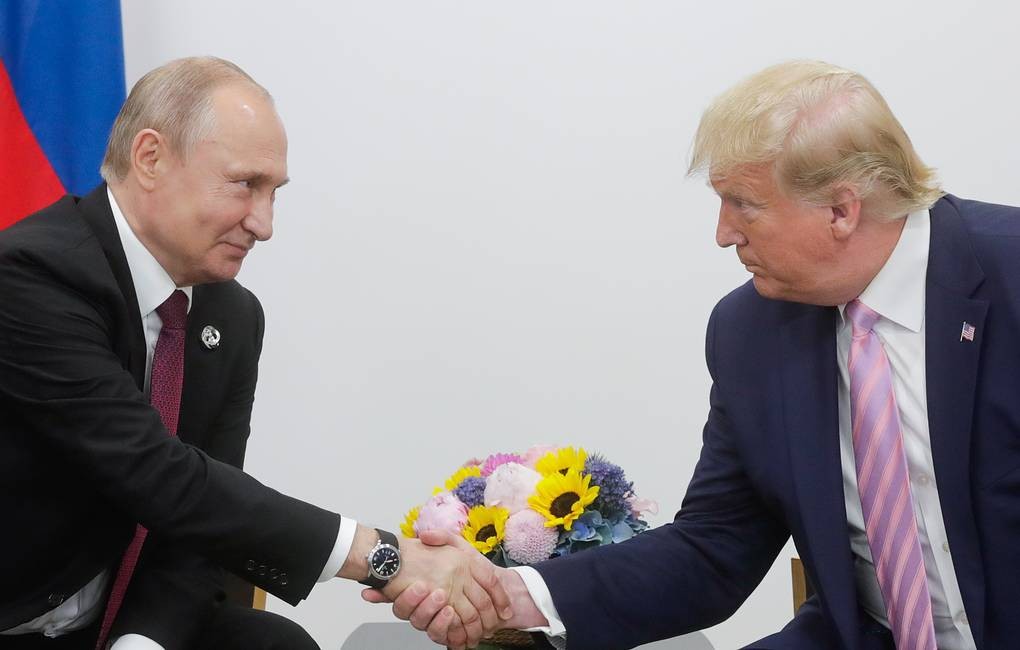 Tổng thống Nga Vladimir Putin (trái) và Tổng thống Hoa Kỳ Donald Trump (phải). (Ảnh: TASS)