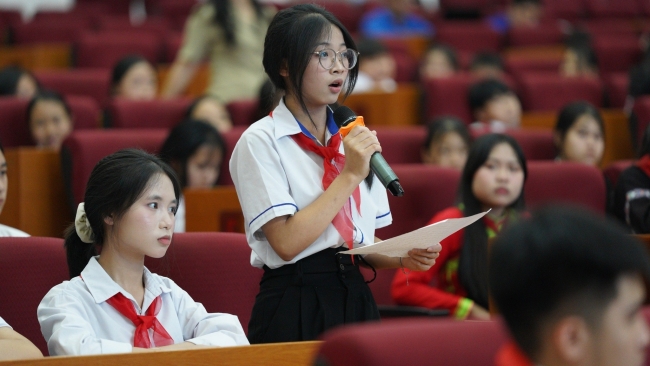 Trẻ em Lai Châu đối thoại với đại biểu Quốc hội, Hội đồng nhân dân tỉnh