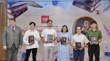 Kỷ niệm 226 năm ngày sinh đại thi hào Nga A.S. Pushkin tại Hà Nội