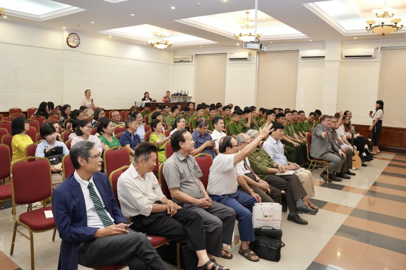 Kỷ niệm 226 năm ngày sinh đại thi hào Nga A.S. Pushkin tại Hà Nội