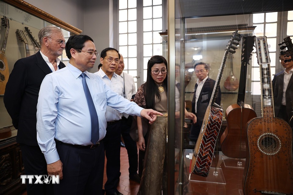 Thủ tướng Phạm Minh Chính: Văn hóa là sợi dây đầy âm thanh và sắc màu cho tình hữu nghị Việt Nam - Pháp