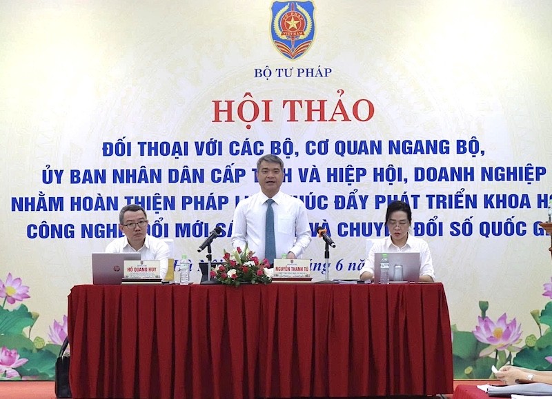 Hoàn thiện pháp luật để thúc đẩy đổi mới sáng tạo và chuyển đổi số quốc gia