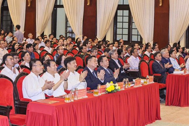 Từ 1/7: MTTQ và các tổ chức chính trị-xã hội hoạt động theo mô hình mới, các Hội quần chúng sẽ tiếp tục sắp xếp theo hướng dẫn