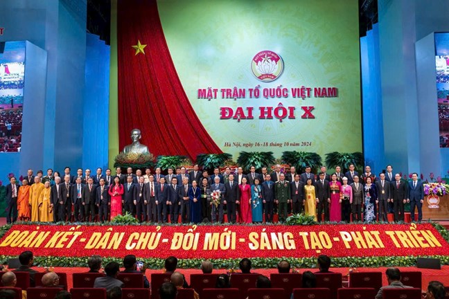 Quyết định số 304-QĐ/TW của Bộ Chính trị, Ban Bí thư về chức năng, nhiệm vụ, tổ chức bộ máy Cơ quan Ủy ban Trung ương Mặt trận Tổ quốc Việt Nam