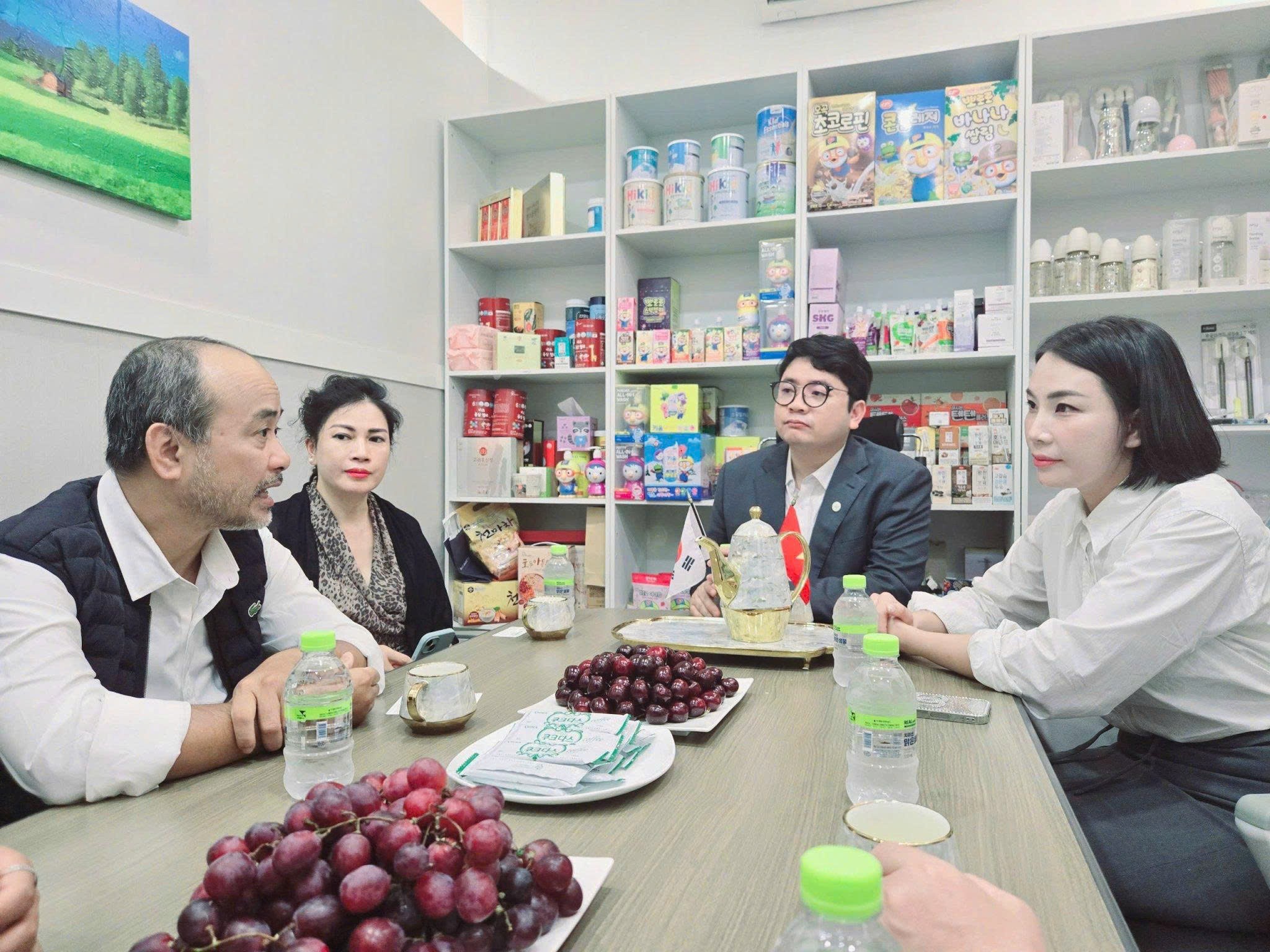 Triển khai hoạt động hỗ trợ, vận động cộng đồng người Việt tại Hàn Quốc