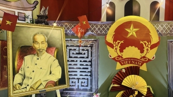 sac mau viet nam lan toa tai le hoi sinh vien quoc te venezuela 2025