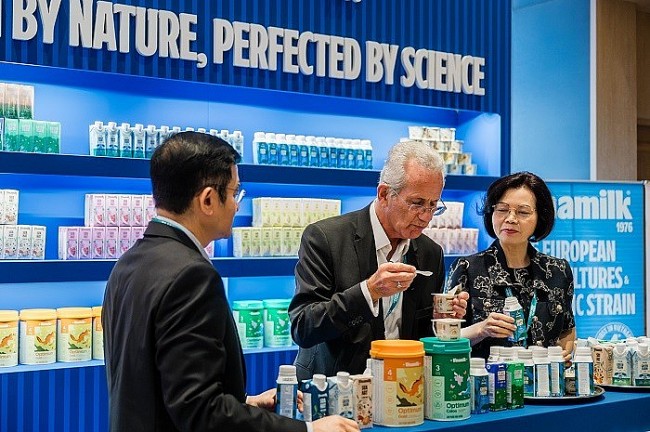 Vinamilk nâng tầm sữa Việt với các công nghệ đột phá, giành giải thưởng lớn tại Hội nghị sữa toàn cầu 2025