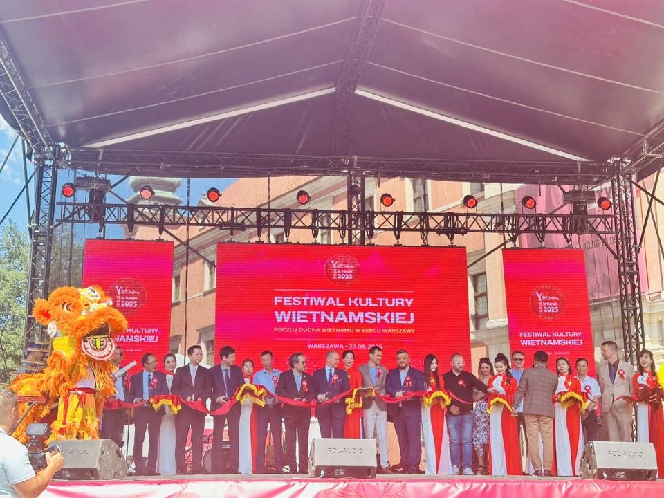 Lễ khai mạc Tuần Văn hóa – Du lịch Việt Nam tại Ba Lan
