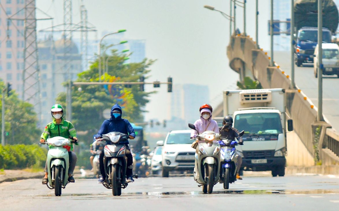Thời tiết hôm nay (24/6): Bắc Bộ và Bắc Trung Bộ ngày nắng, chiều tối có mưa rào
