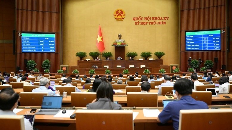Việt Nam chính thức bỏ án tử hình với 8 tội danh