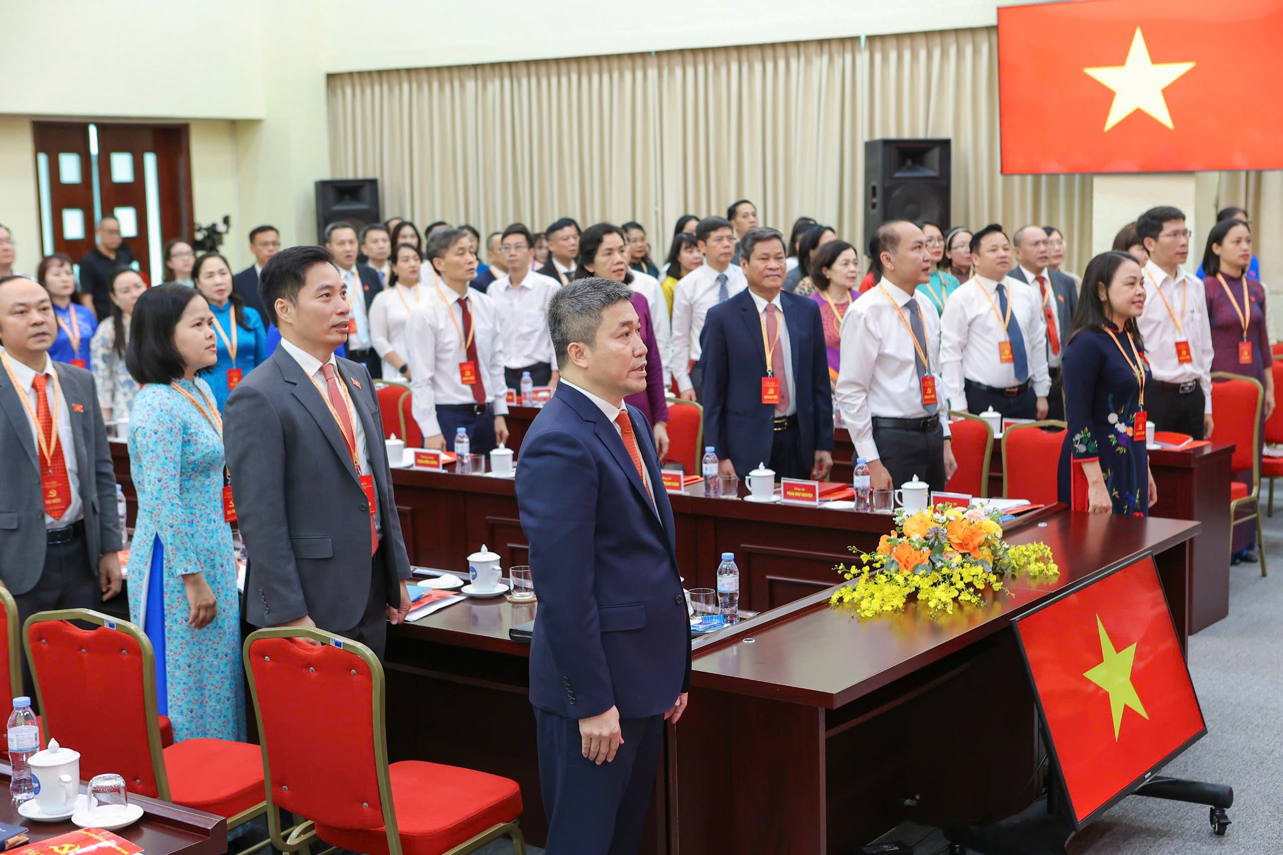 Đổi mới, chuyên nghiệp, kiến tạo nền ngoại giao nhân dân bản lĩnh, hiện đại, hiệu quả