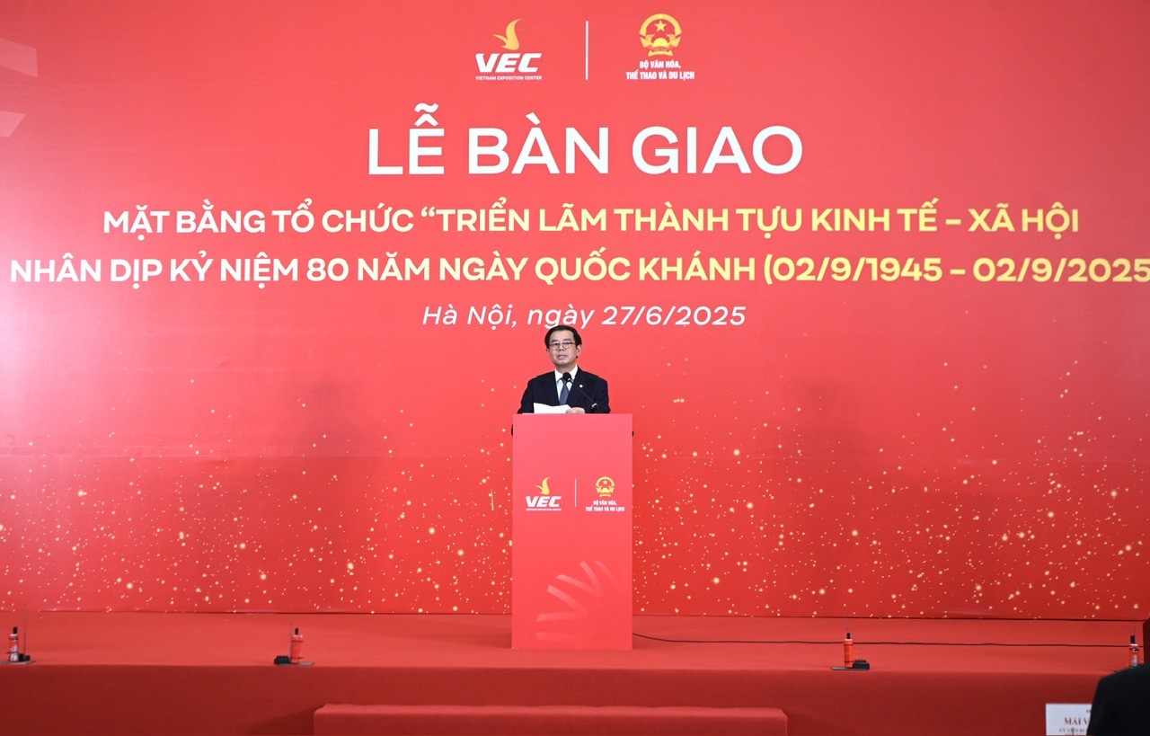 Vingroup bàn giao mặt bằng triển lãm thành tựu kinh tế - xã hội Kỉ niệm 80 năm ngày Quốc khánh