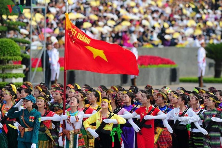 SỨC MẠNH CỦA ĐOÀN KẾT