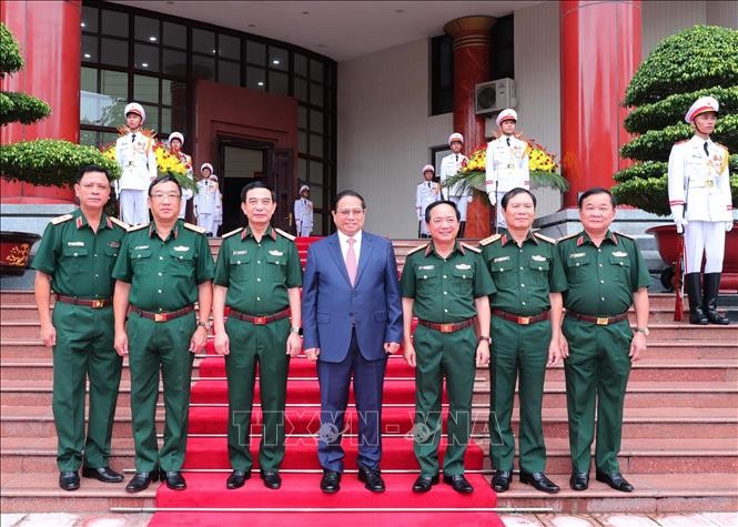 Thủ tướng Phạm Minh Chính: Quân đội tiếp tục thực hiện tốt vai trò nòng cốt trong xây dựng "thế trận lòng dân"
