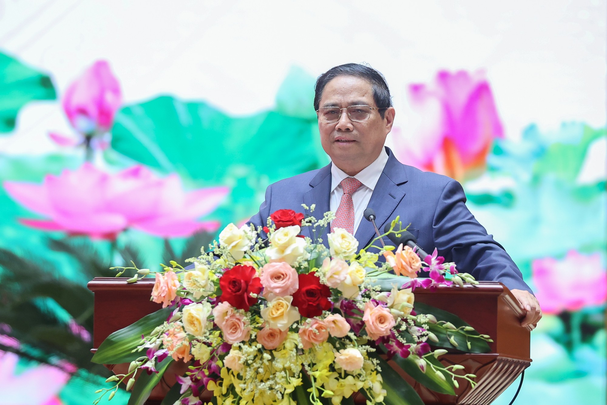 Thủ tướng Phạm Minh Chính: Quân đội tiếp tục thực hiện tốt vai trò nòng cốt trong xây dựng "thế trận lòng dân"