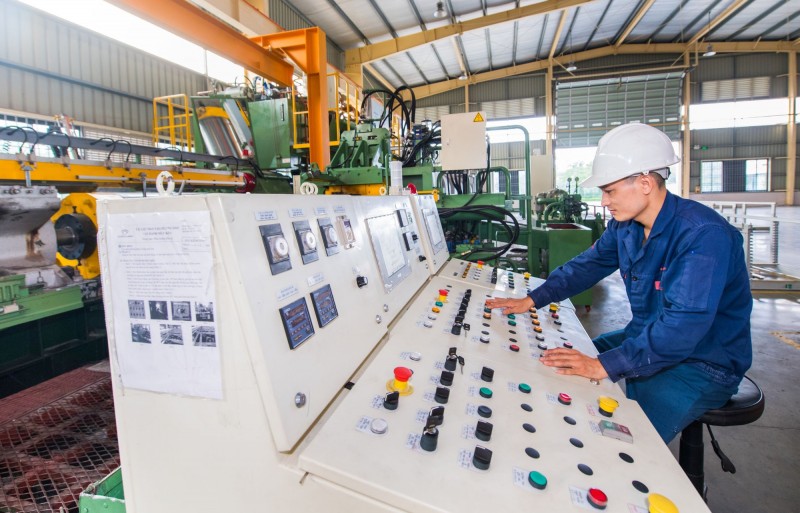 Gánh một nửa GDP, kinh tế tư nhân vẫn chỉ là “kép phụ”