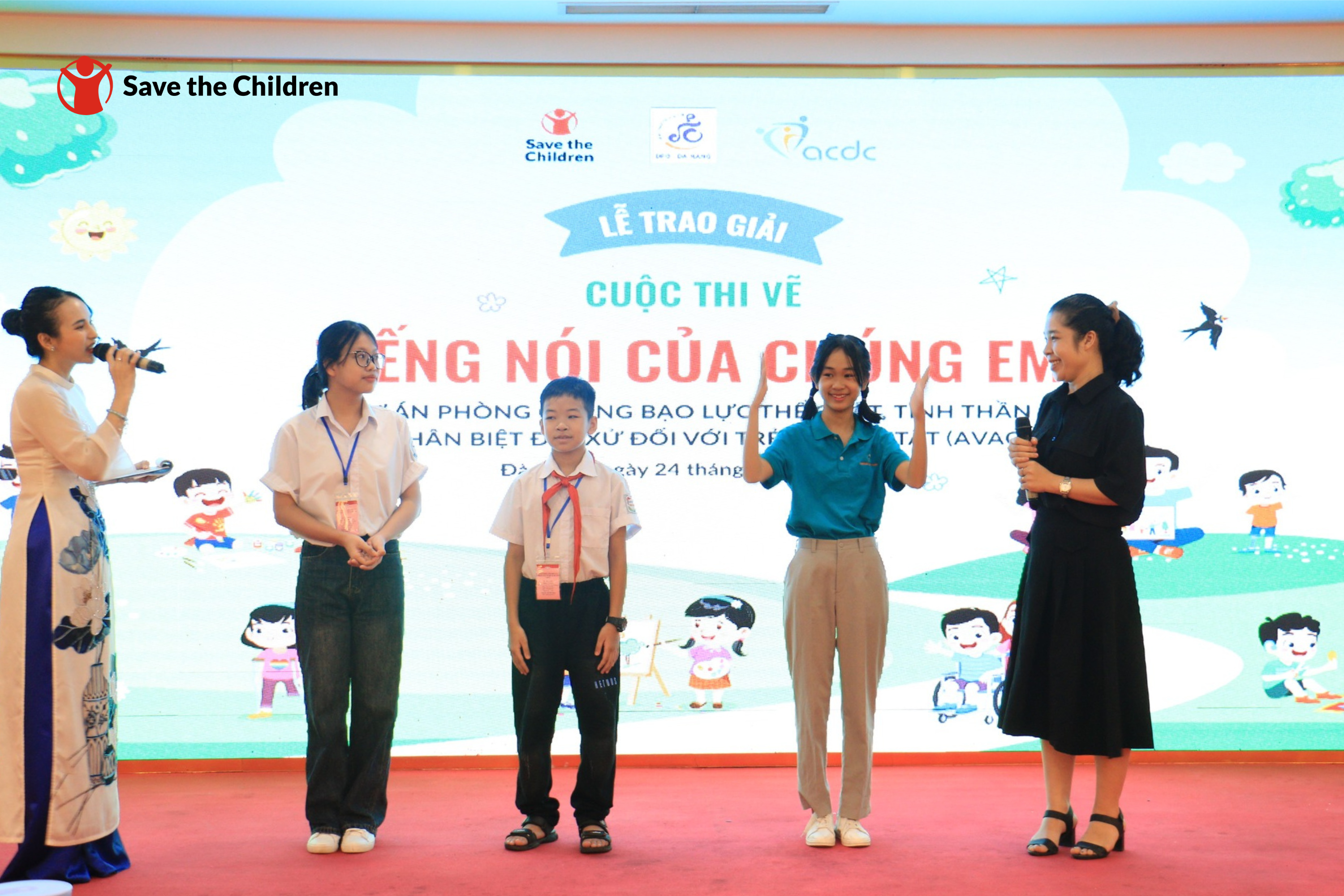 lễ trao giải cuộc thi vẽ tranh “Tiếng nói của chúng em” tại Đà Nẵng, tháng 9/2023