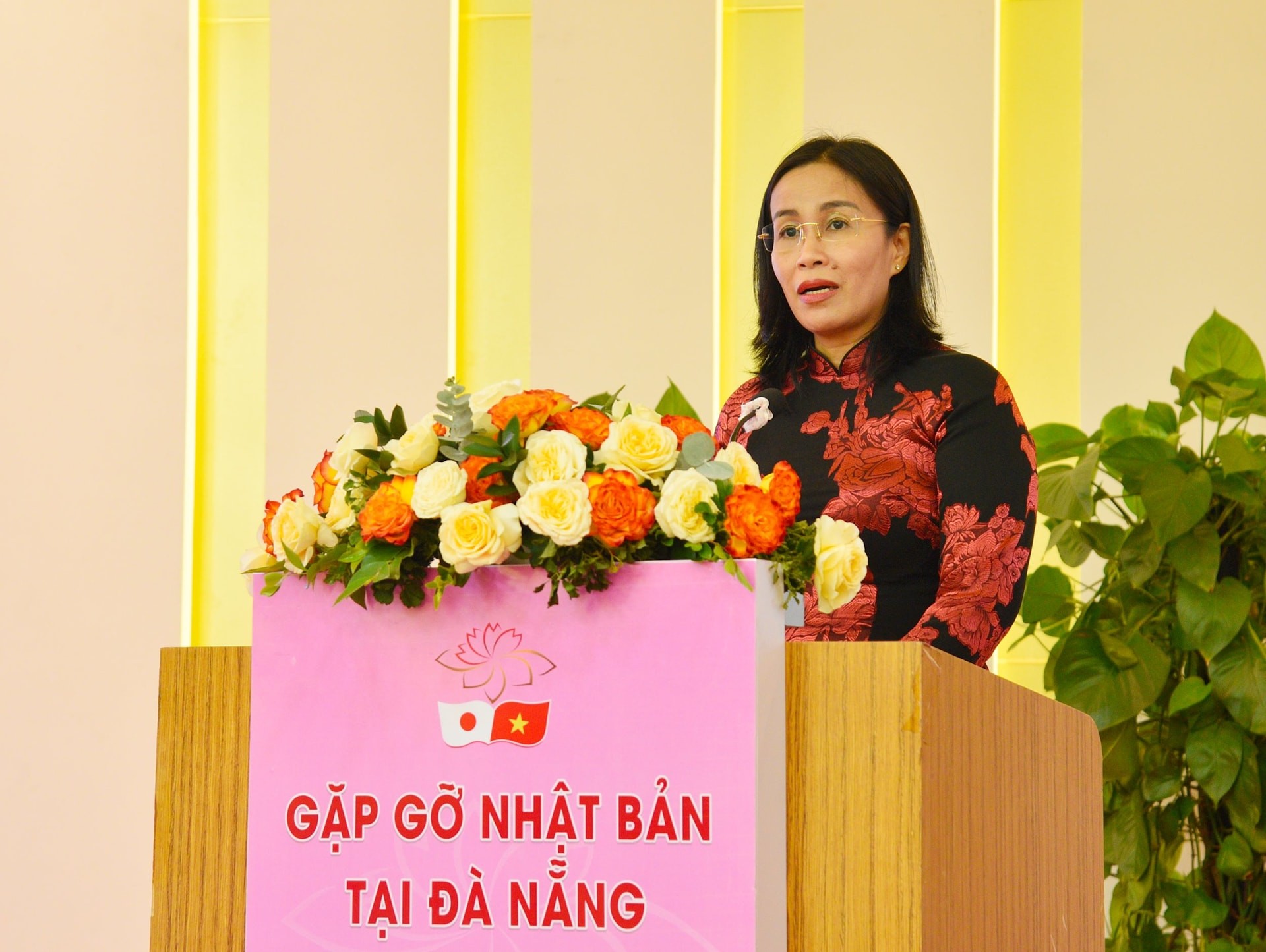 Phó Chủ tịch Ủy ban nhân dân thành phố Đà Nẵng Nguyễn Thị Anh Thi phát biểu kết luận Hội nghị. Ảnh: Báo Đà Nẵng