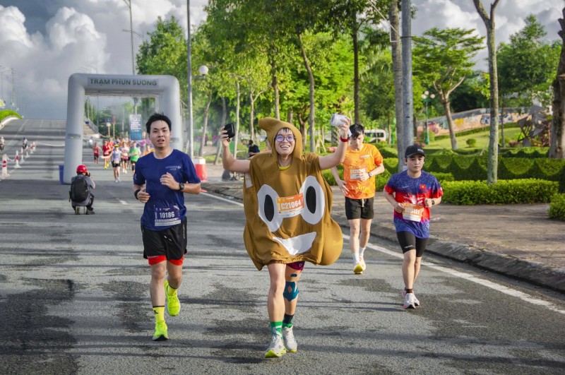 Hơn 5.000 vận động viên tham gia Giải marathon quốc tế chào mừng thành phố Cần Thơ (mới)