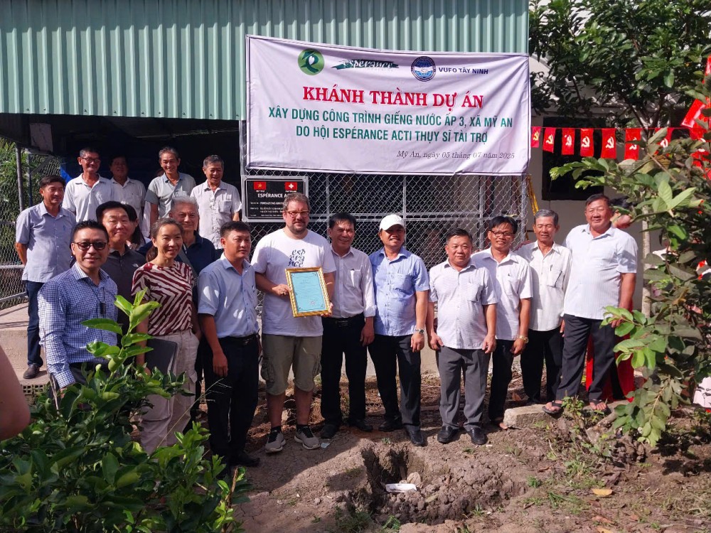 khánh thành giếng nước tại ấp 3, xã Mỹ An