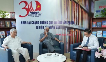 ba thap ky quan he viet my nhin lai qua khu ket noi hien tai huong toi tuong lai