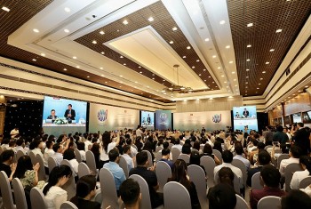 Gỡ vướng thể chế, đổi mới mô hình: Chìa khóa tăng trưởng hai con số