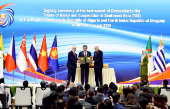 asean tiep tuc la ngon hai dang hoa binh giua boi canh day bien dong