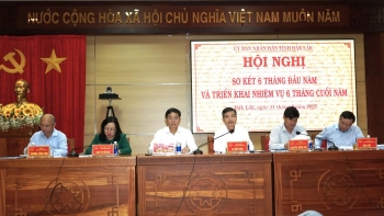 dak lak quyet tam doi moi tao dot pha de hoan thanh muc tieu tang truong 8