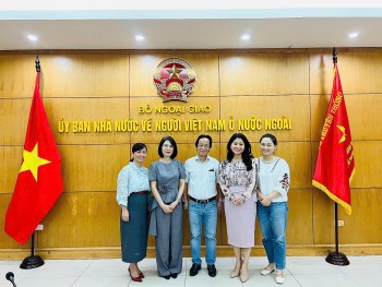 38 bài dự thi lọt vào Chung tuyển Cuộc thi “Tìm kiếm Sứ giả tiếng Việt ở nước ngoài”