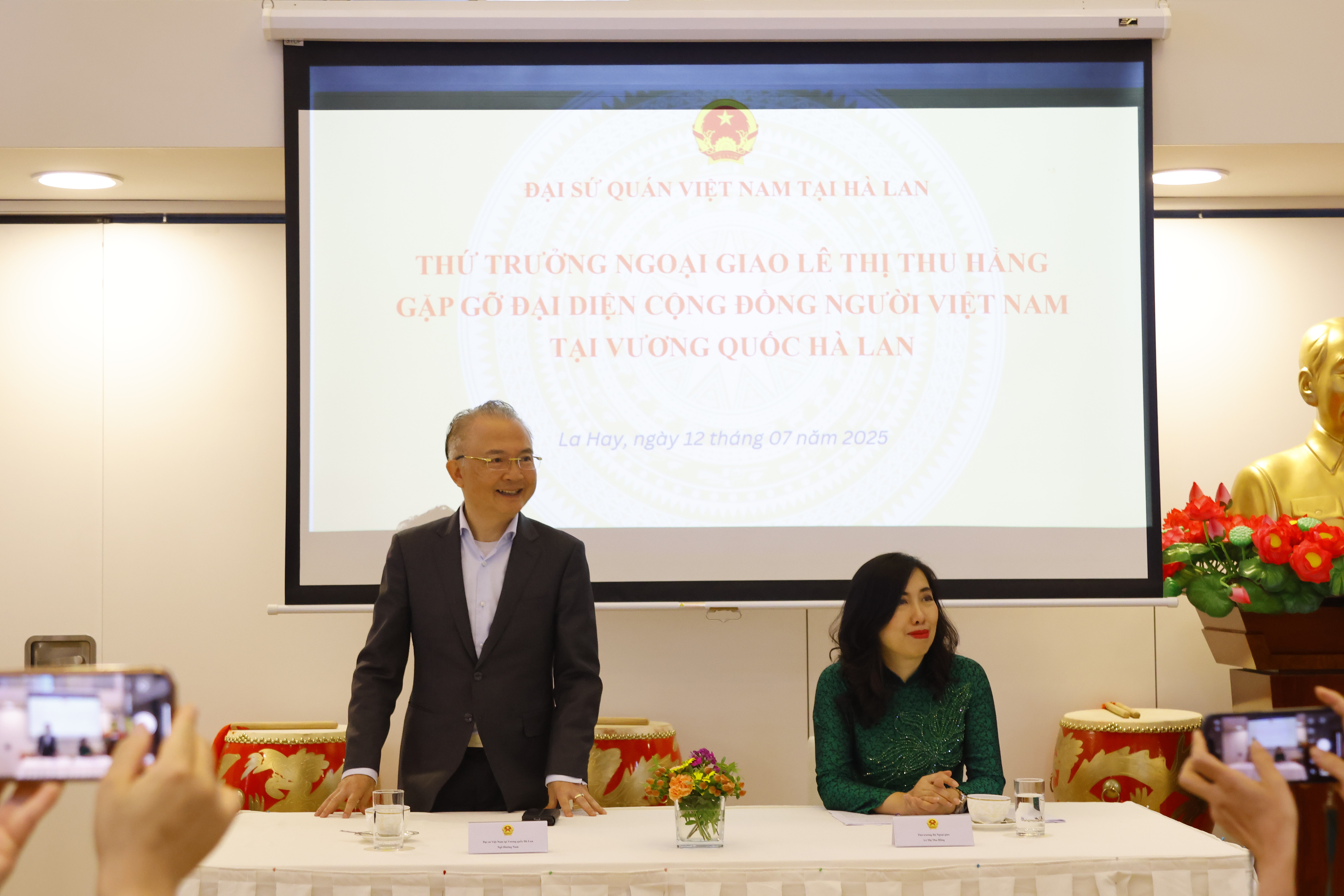 Người Việt tại Hà Lan vui mừng trước những thành tựu của đất nước