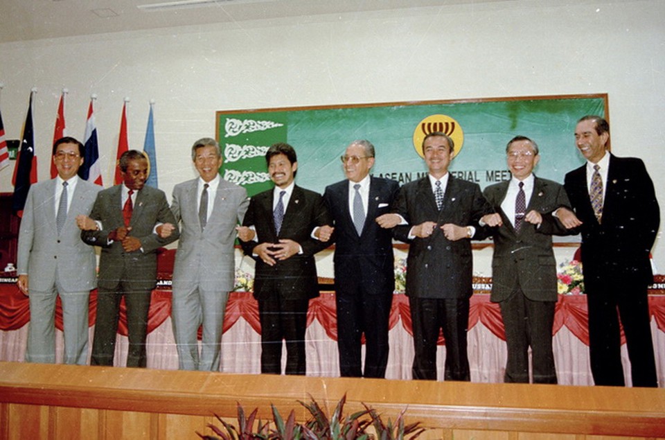 Cảm xúc và suy ngẫm về 30 năm Việt Nam tham gia ASEAN