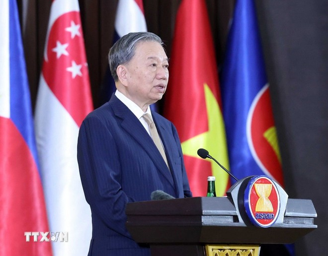 Cảm xúc và suy ngẫm về 30 năm Việt Nam tham gia ASEAN