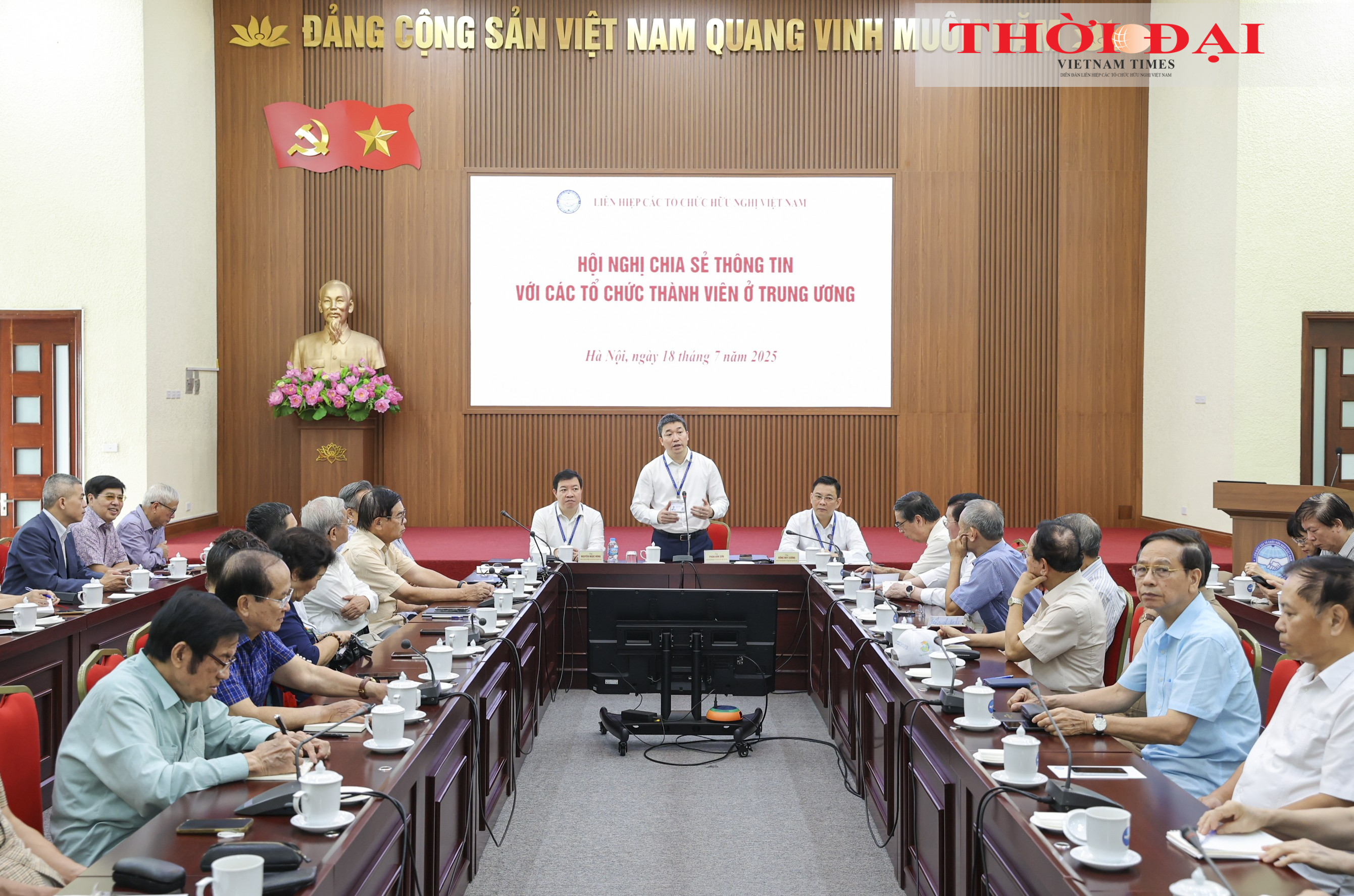 Củng cố tổ chức, mở rộng đối tác, nâng cao hiệu quả toàn hệ thống Liên hiệp các tổ chức hữu nghị Việt Nam
