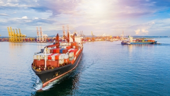 quyet liet go vuong thuc day van tai thuy giam chi phi logistics