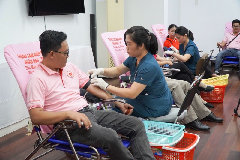 Hiến máu nhân đạo nối nhịp cầu sẻ chia giữa Việt Nam và Thái Lan