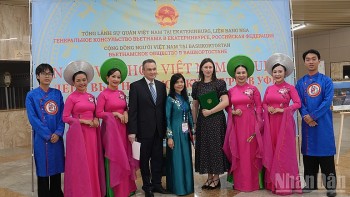 ngay hoi van hoa viet nam tai upha that chat tinh huu nghi viet nam lien bang nga