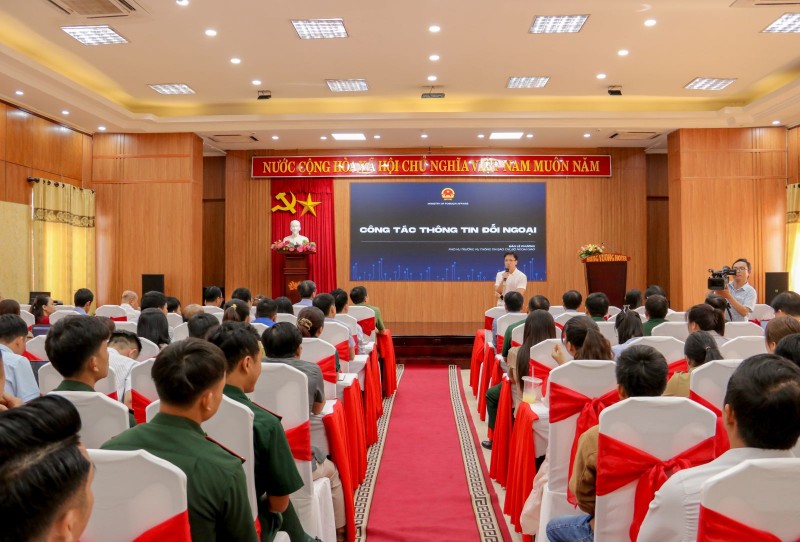 Quảng Ngãi tập huấn công tác thông tin đối ngoại và truyền thông chính sách năm 2025