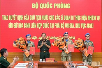 3 sĩ quan Quân đội nhân dân Việt Nam nhận nhiệm vụ gìn giữ hòa bình Liên hợp quốc